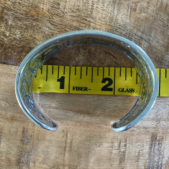 Fritz Casuse Sterling Silver Storytelling Cuff - Picture 6 of 7